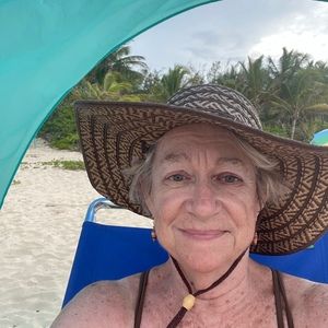 Meet your Posher, Trina